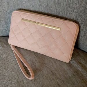 Steve Madden Blush Wallet